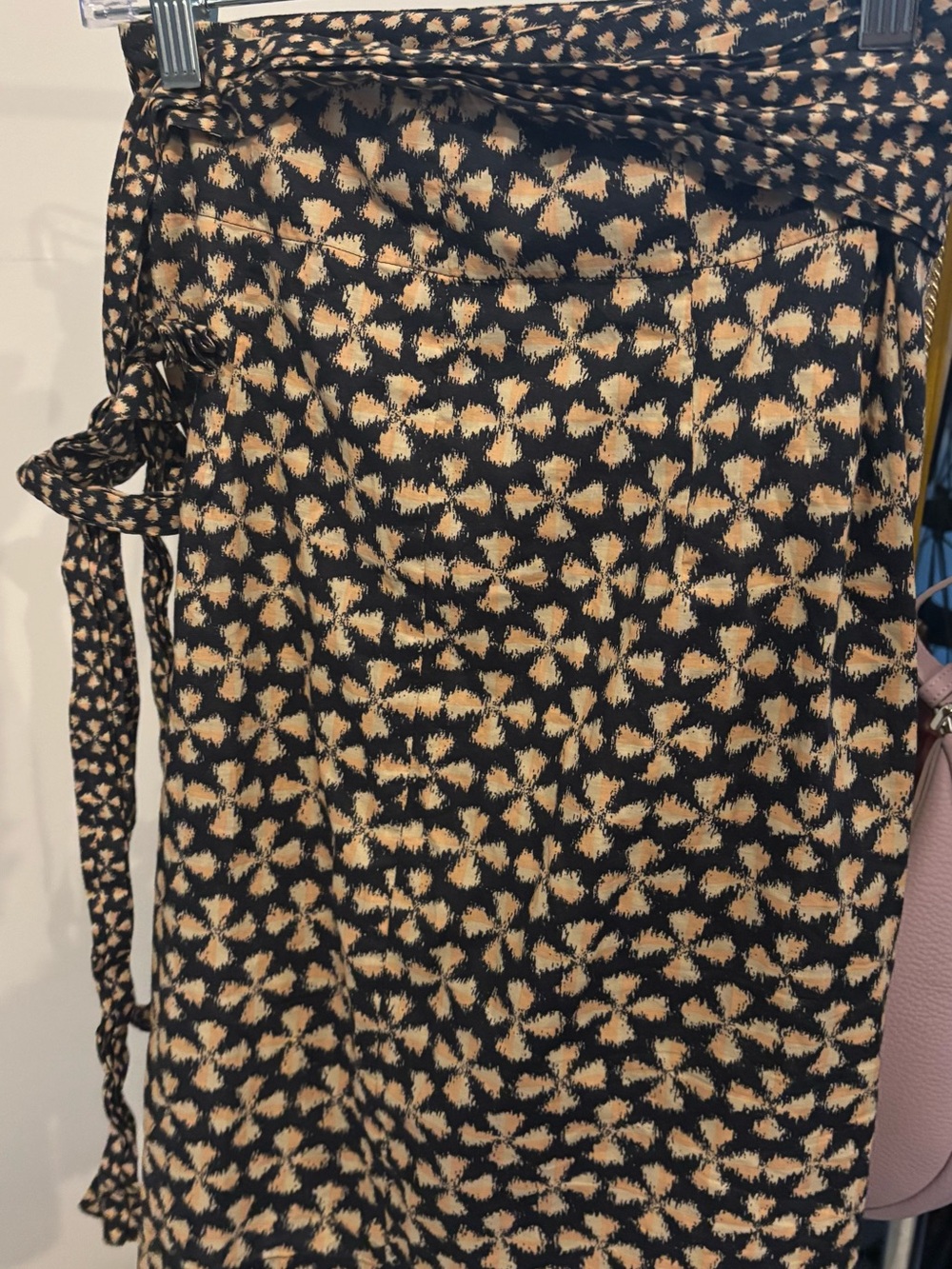 ba&sh Black and Beige Floral-Tonal Print Wrap Skirt Womens Size S, ba&sh size 1 - Picture 1 of 11